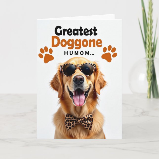 Golden Dog Mothers Day Smile Card (Front)