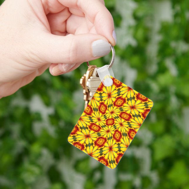 Golden Flowers Pattern Keychain (Hand)
