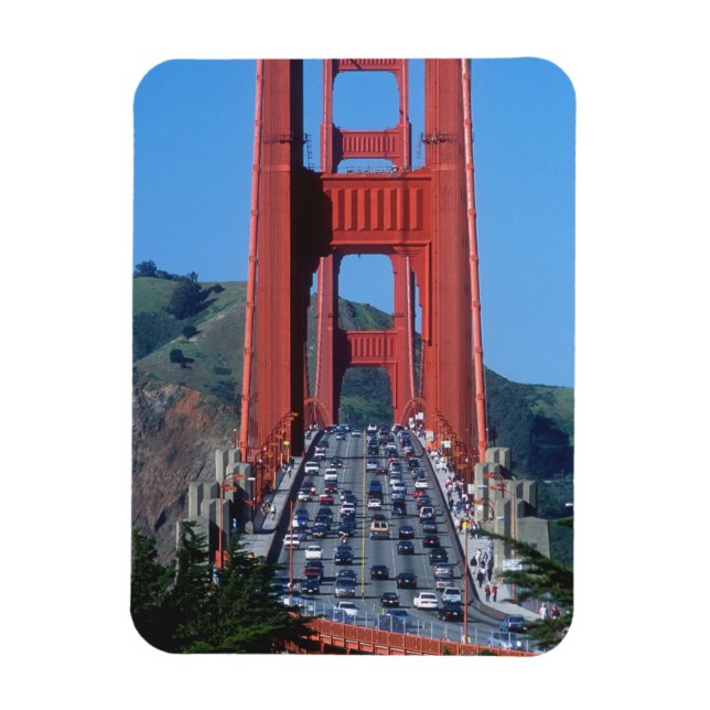 Golden Gate bridge and San Francisco Bay Magnet (Vertical)