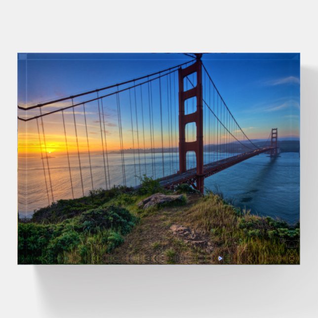 Golden Gate Bridge Paperweight (Front)