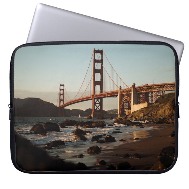 GOLDEN GATE BRIDGE, SAN FRANCISCO DURING DAY LAPTOP SLEEVE (Front)
