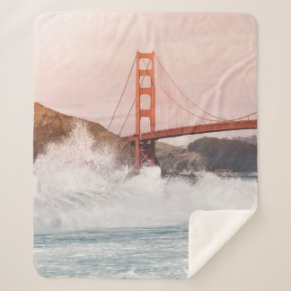 GOLDEN GATE BRIDGE SHERPA BLANKET