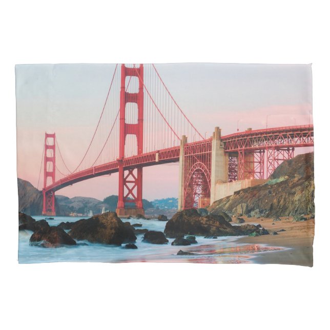 Golden gate bridge throw pillow case (Front)