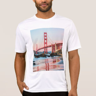 Golden gate bridge throw pillow T-Shirt