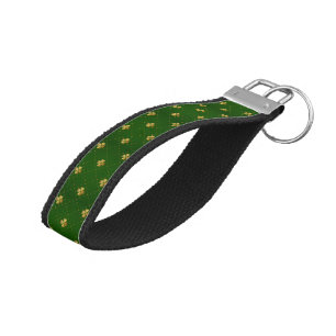 Golden Green Clover Pattern Wrist Keychain