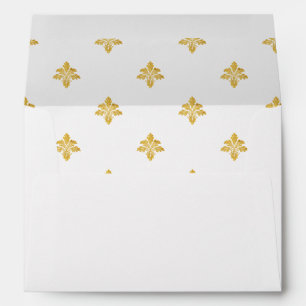 Golden motif pattern envelope
