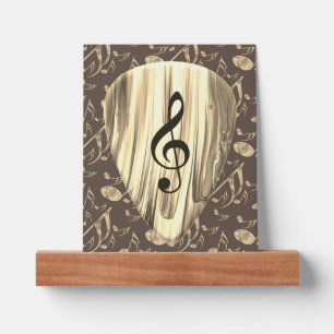 Golden Plectron – Stylish design for music lovers! Picture Ledge
