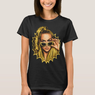 Golden Pop-Art Diva – Retro Comic Style T-Shirt