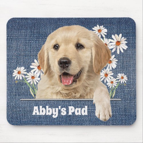 Golden Retriever and Daisies Mouse Pad