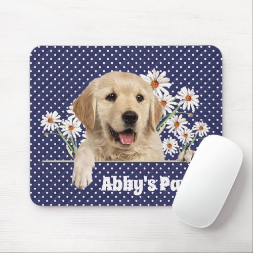 Golden Retriever and Daisies  Mouse Pad