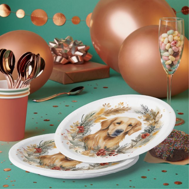 Golden Retriever Christmas Wreath Festive Pup Paper Plates (Multi)