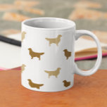 Golden Retriever Dog Silhouettes Pattern Coffee Mug<br><div class="desc">Golden Retriever lover's ceramic mug. Enjoy your favorite hot beverage out of this dog silhouettes coffee mug.  A cool mug for your home or office. Makes a great gift!</div>
