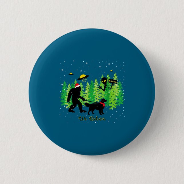 Golden Retriever Funny Bigfoot Christmas Alien Ufo Button (Front)