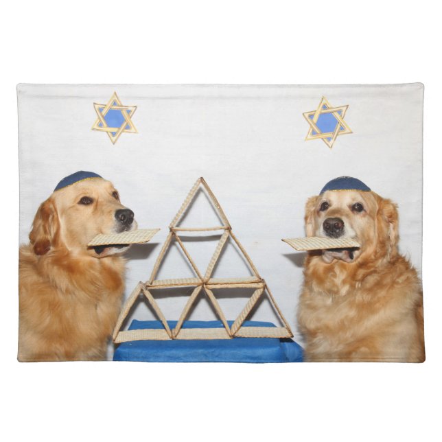 Golden Retriever Matzo Fun Passover Cloth Placemat (Front)