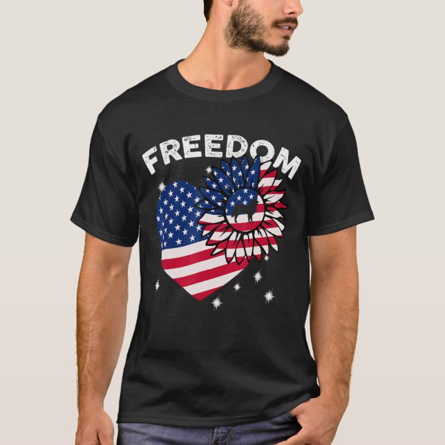 Golden Retriever Sunflower Heart American Flag Fre T-Shirt (Front)