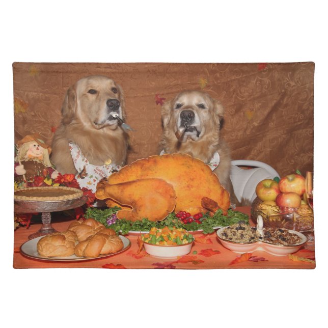 Golden Retriever Thanksgiving Feast Cloth Placemat (Front)