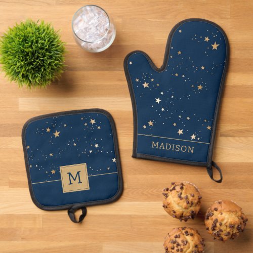 Golden Star on Blue Night Pattern Oven Mitt  Pot Holder Set