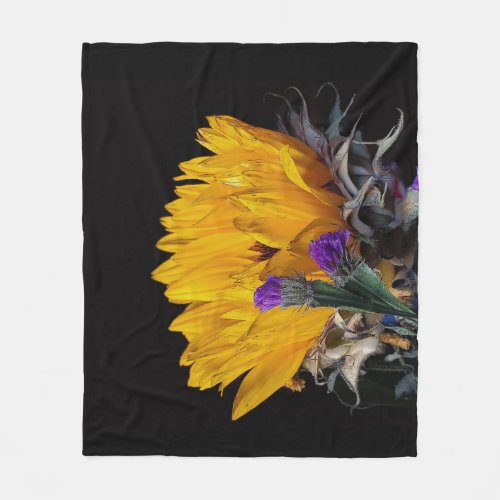 Golden Sunflower_ Garden Flora Design    Fleece Blanket