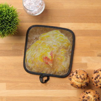 Goldie the Chicken Pot Holder