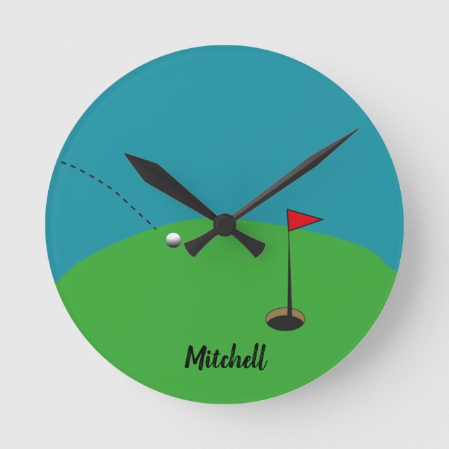 Golf Green Personalized   Round Clock (Front)