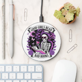 Good Girls Read Bad Books  Wireless Charger