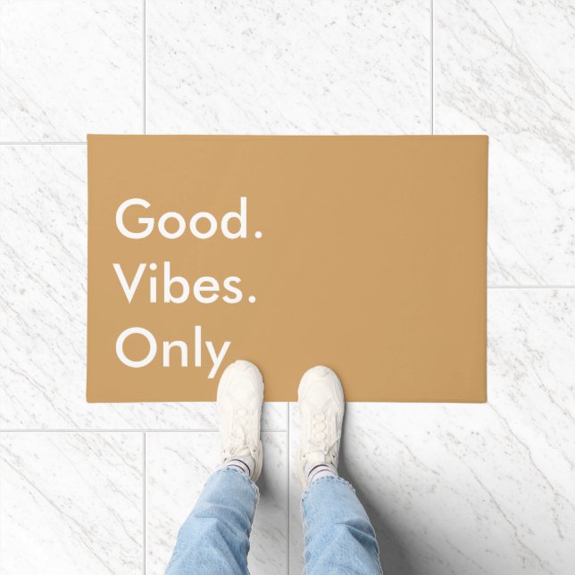 Good. Vibes. Only. Oak Buff Golden Yellow Doormat (Indoor)