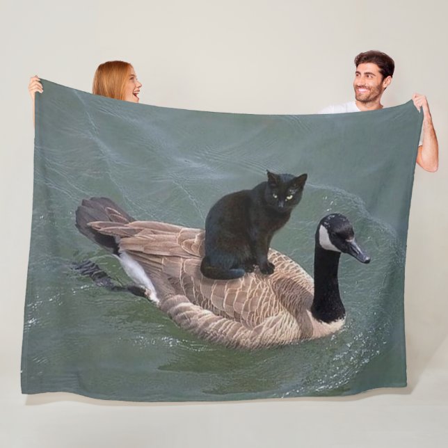 GOOSE FERRY FLEECE BLANKET (In Situ)