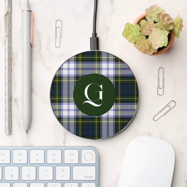 Gordon Dress Plaid Monogrammed Wireless Charger (Desk)