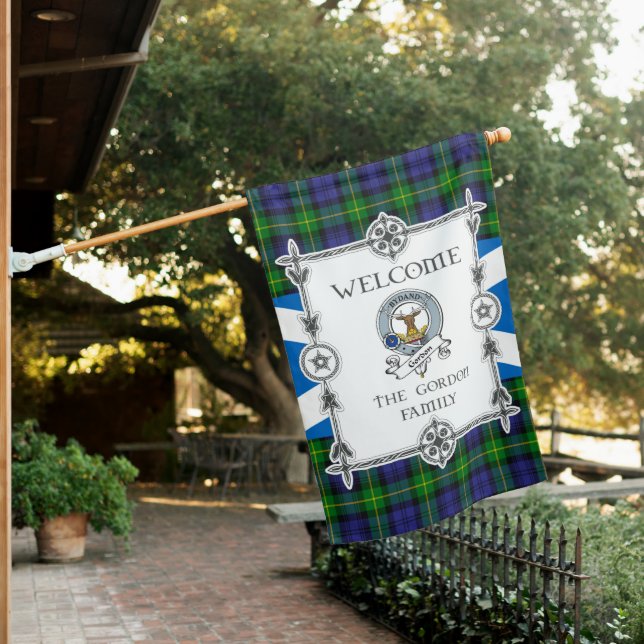 Gordon Modern Tartan Garden Flag - Clan Badge Tart (In SItu)