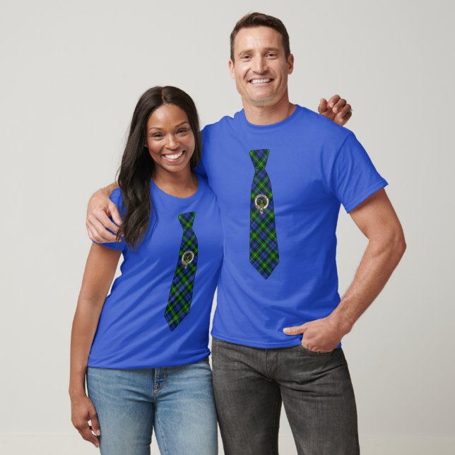 Gordon Scottish Badge & Tartan Necktie  T-Shirt (Unisex)