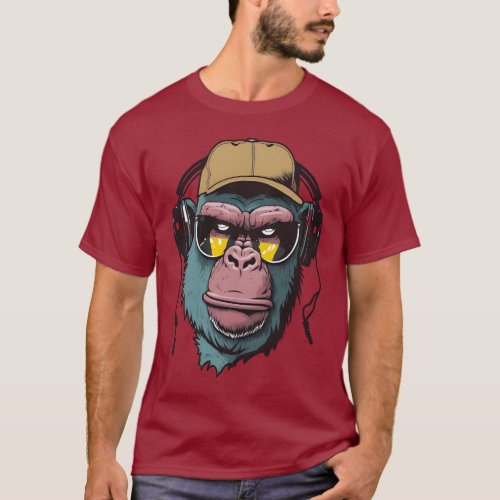 gorilla wearing sunglasses headphones T_Shirt