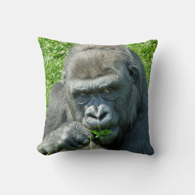 GORILLAS THROW PILLOW (Front)