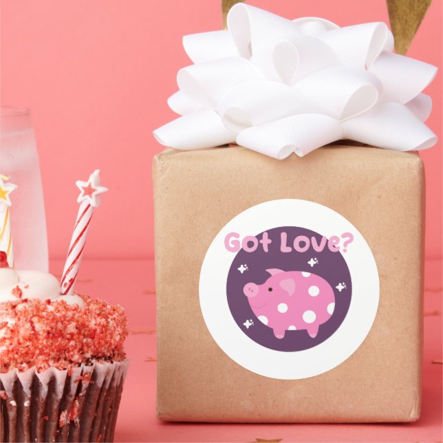 Got love Kawaii cute pink pig Classic Round Sticker (Party)