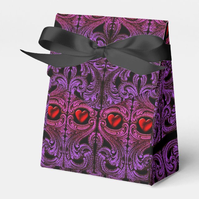 Goth Purple Ornament With Heart Gift Box (Front Side)