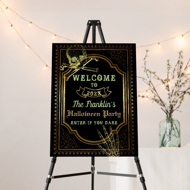Gothic Black & Gold Skull Halloween Costume Party Foam Board (In Situ (Stand))
