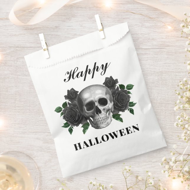 Gothic Black Roses & Skull Happy Halloween Favor Bag (Clipped)