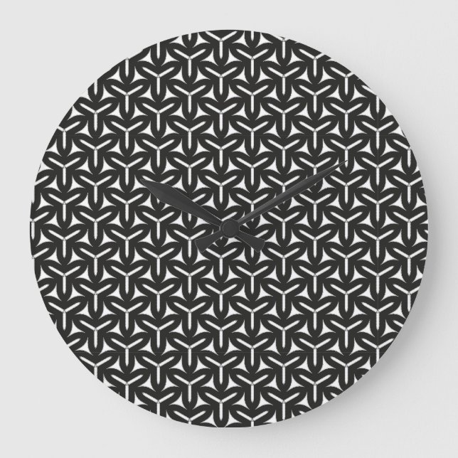 Gothic Blades Pattern Round Clock (Front)
