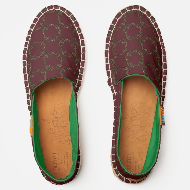 Gothic Christmas Wreath Patterned Espadrilles (Front)