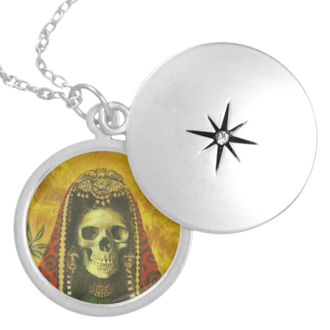 Gothic Decorative Skull Silver Locket (Front)