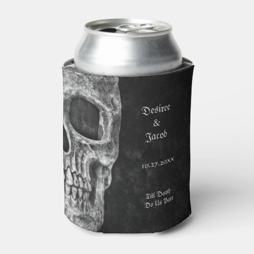 Gothic Half Skull Cool Black And White Grunge Can Cooler