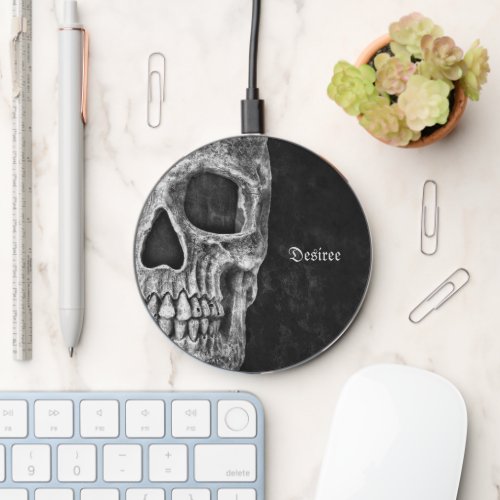 Gothic Half Skull Cool Black And White Grunge Wireless Charger