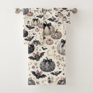 Gothic Halloween Pumpkins & Bats Pattern Bath Towel Set