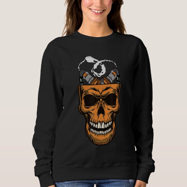 Gothic Skull Vape with Vaping MODs & Tanks (Front)