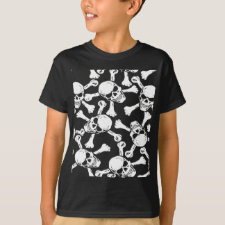 GOTHIC SKULLS CROSSBONES PATTERN T-Shirt
