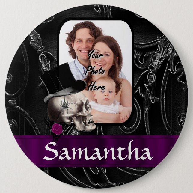 Gothic tattoo skull pinback button (Front)