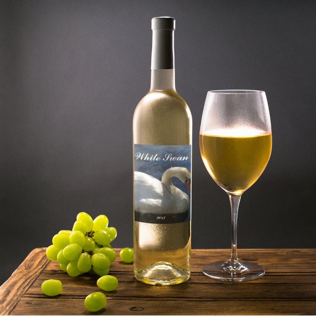 Graceful White Swan Photo Personalized Wine Label (In Situ Glass of Wine)
