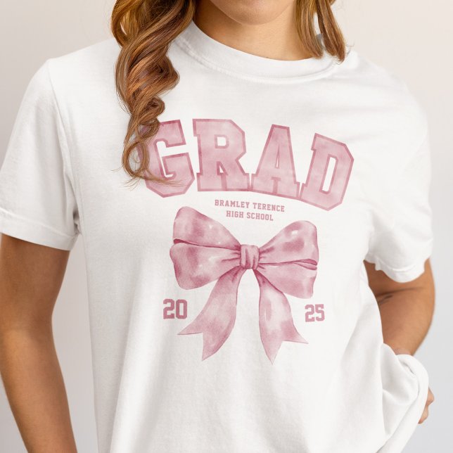 Grad Class of 2026 Pink Bow Graduation Year T-Shirt (Creator Uploaded)