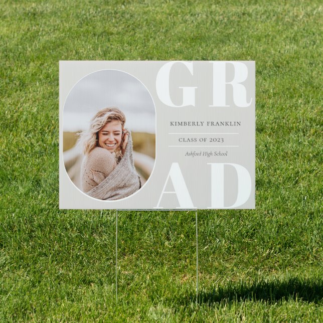GRAD Rounded Photo Frame Graduation  Sign (Insitu)
