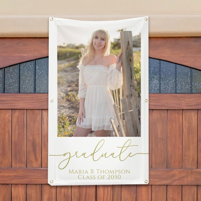 Graduate Elegant Modern Photo Template Banner (Creator Uploaded)