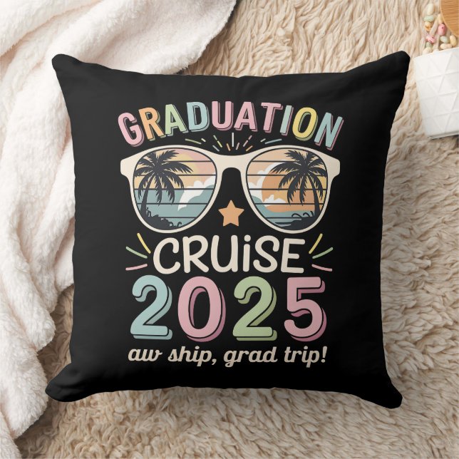 Graduation Cruise 2025 Graduate Cruising Squad Throw Pillow (Blanket)